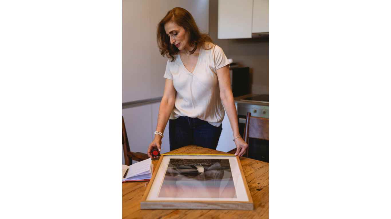 How to Measure Picture Frame Size